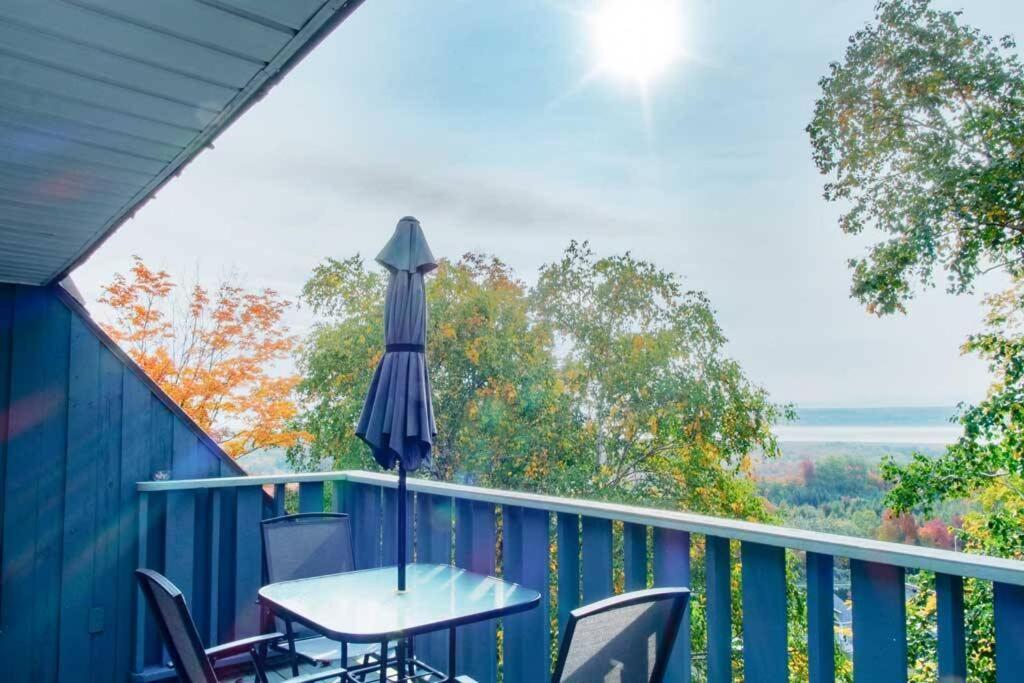 Chalet Mont Sainte-Anne Бопре Екстер'єр фото